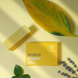 Two-cosmetics-mydlo-honey-100-g-rastlinkovo
