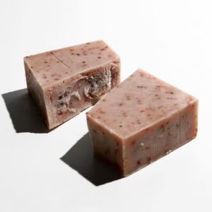 Two-cosmetics-mydlo-tykokos-100-g-rastlinkovo