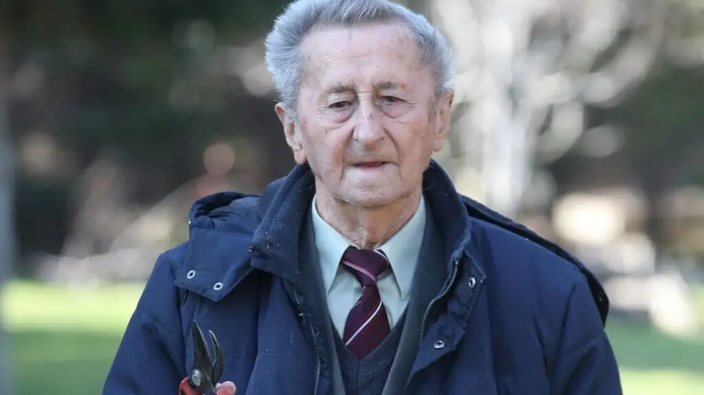Nezabudnuteľné rady profesora Hričovského. Top 10 rád pre každého. 1 profesor-hricovsky-rastlinkovo