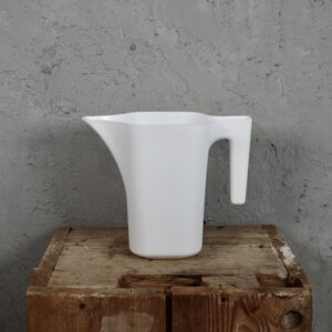 prosperplast-plastová-krhla-jug-white-1,8-litra-rastlinkovo