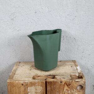 prosperplast-plastová-krhla-jug-pine-green-1,8-litra-rastlinkovo